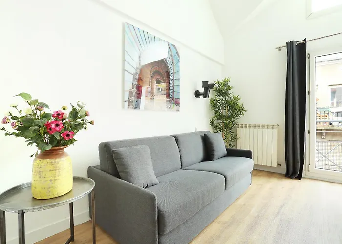 Serviced Les Lilas