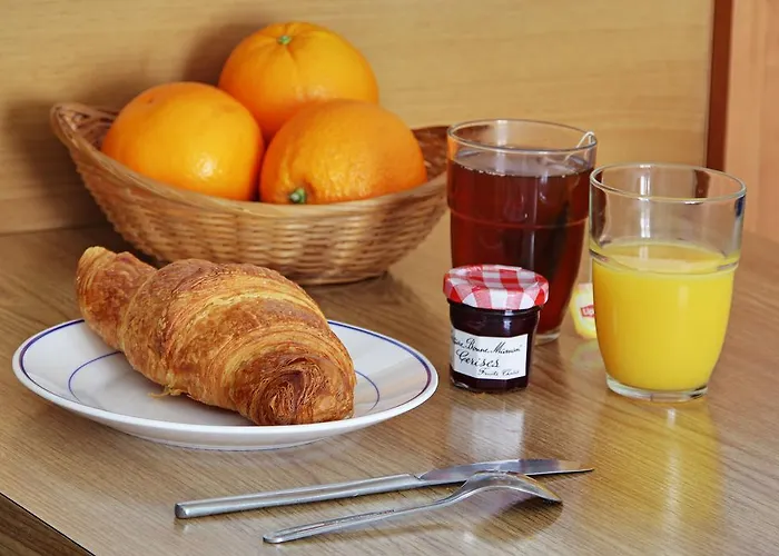 Serviced מלון דירות לה לילה